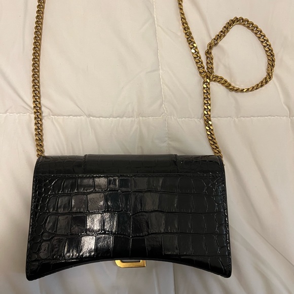 WOMEN'S HOURGLASS WALLET ON CHAIN CROCODILE EMBOSSED IN BLACK - Picture 4 of 8